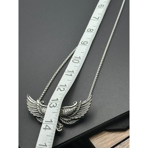 Vintage Style Flying Eagle Pendant Necklace Box Chain Antique Silver Finish - Picture 7 of 9